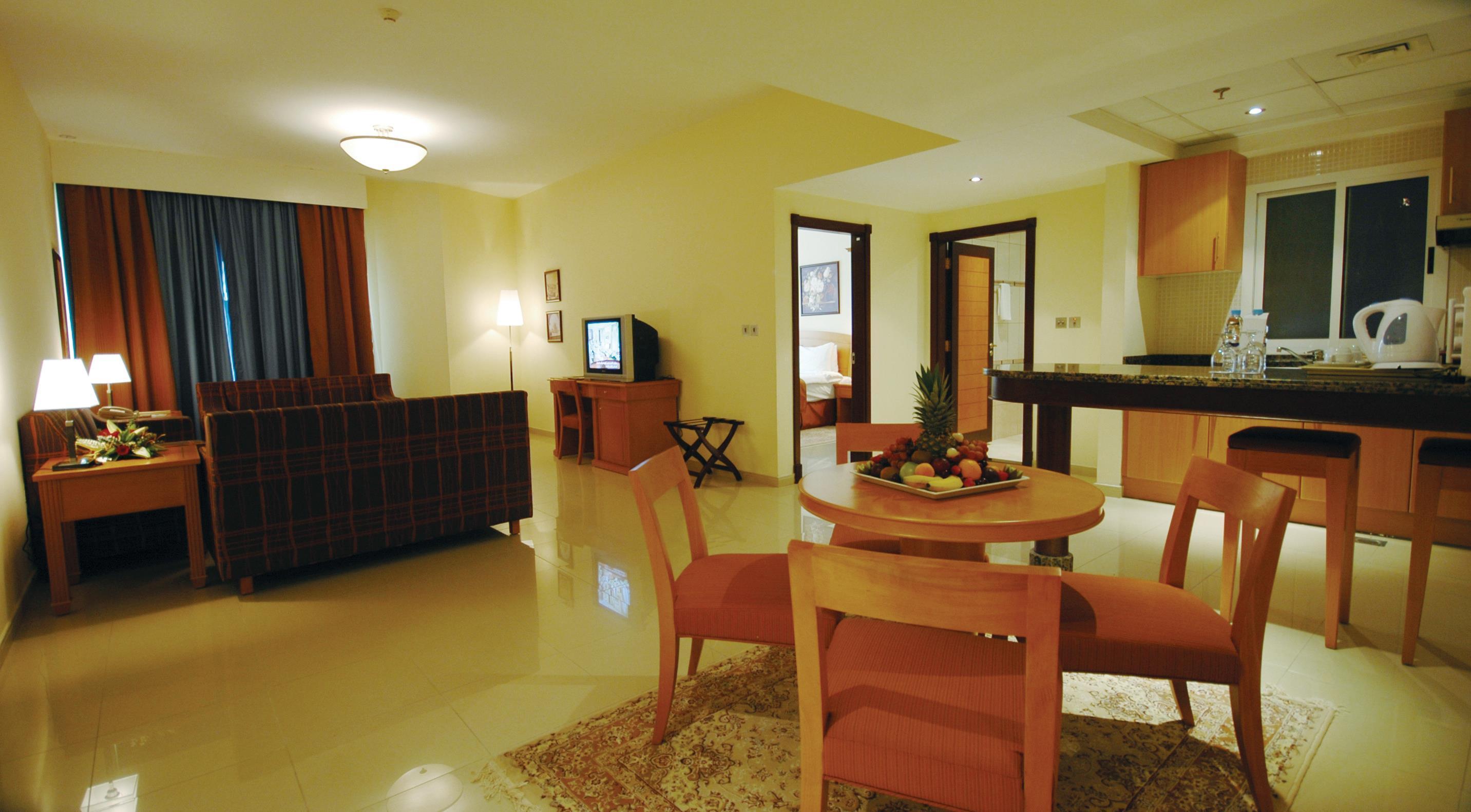 Golden Tulip Sharjah 아파트 호텔 외부 사진