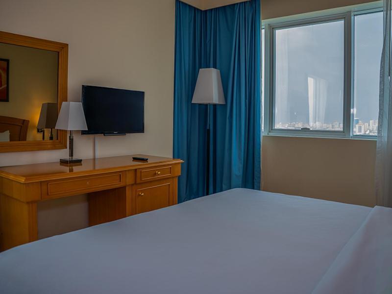 Golden Tulip Sharjah 아파트 호텔 외부 사진