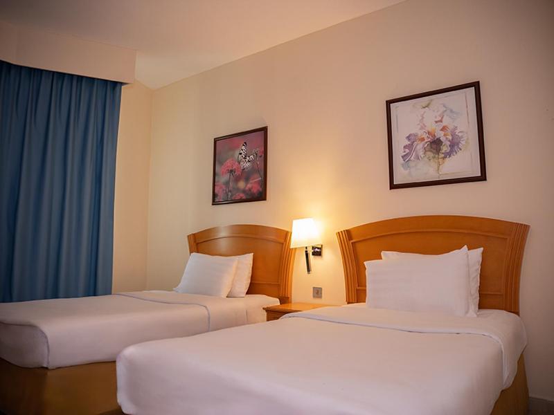 Golden Tulip Sharjah 아파트 호텔 외부 사진